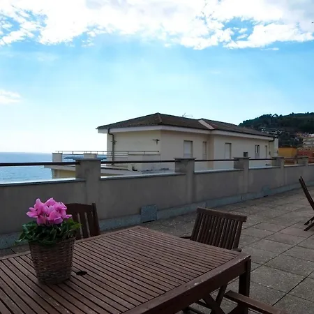 Gioiosa 3* Диано-Марина