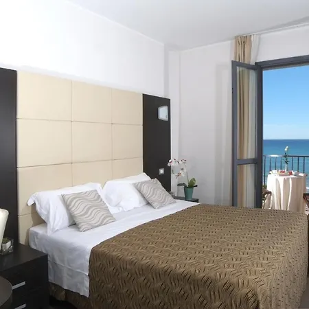 Gioiosa Szálloda 3*