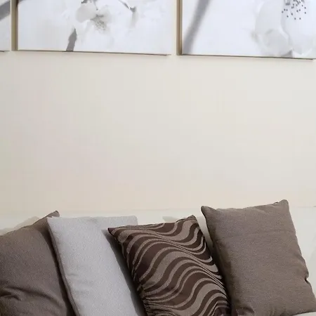 Отель Gioiosa Диано-Марина