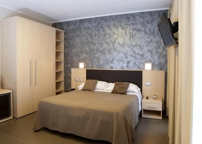 Gioiosa Готель