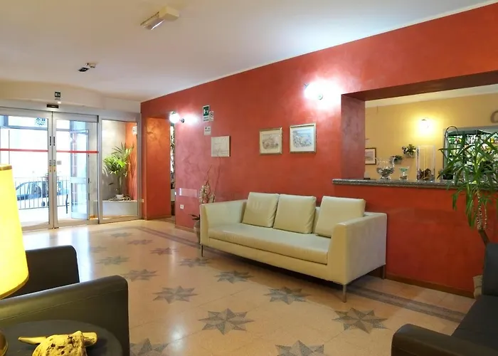 Gioiosa Готель