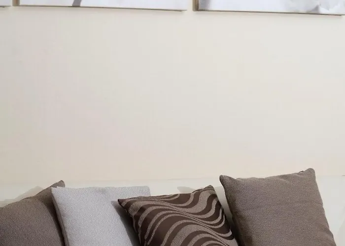 Готель Gioiosa Діано-Марина