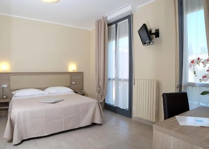 Gioiosa Готель